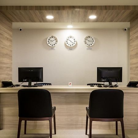 Urhome Hotel Taipeh Exterior foto