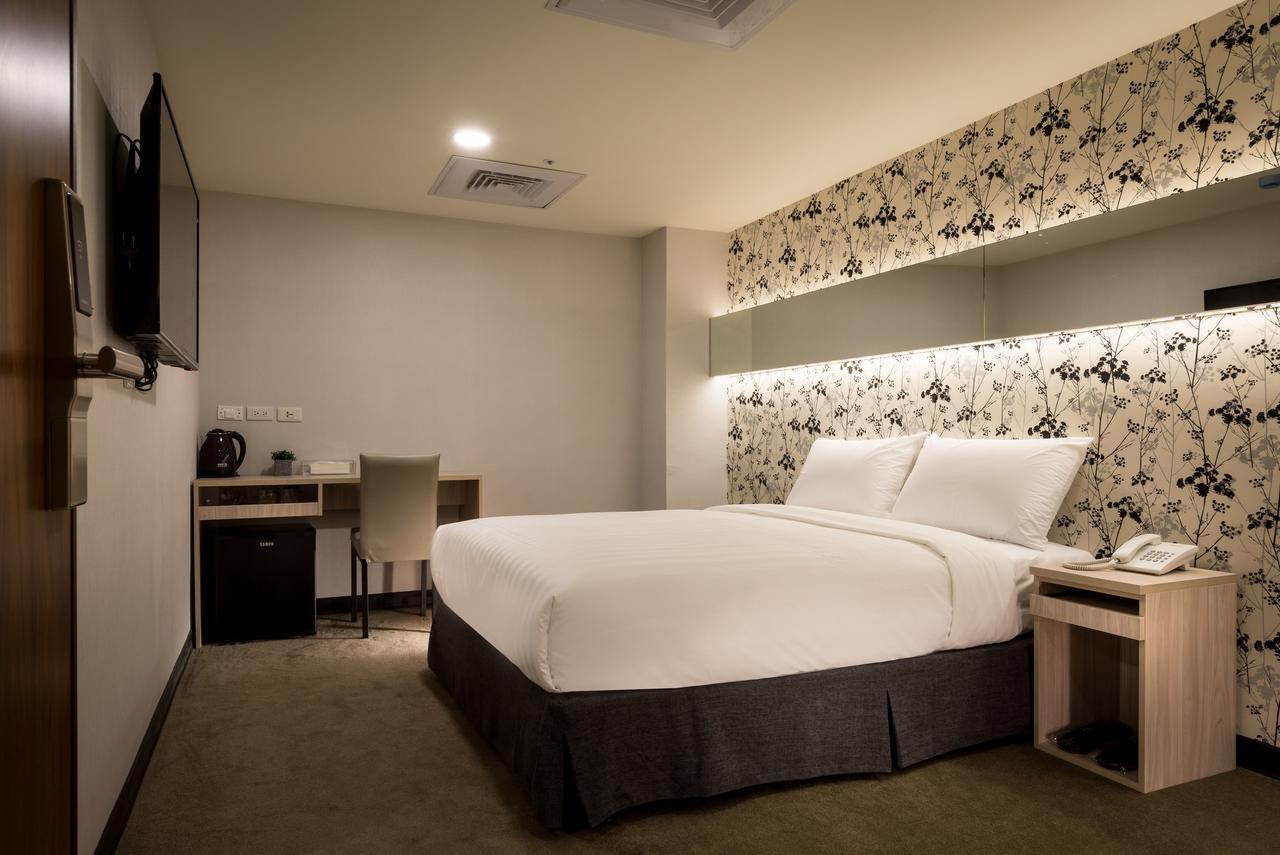 Urhome Hotel Taipeh Exterior foto