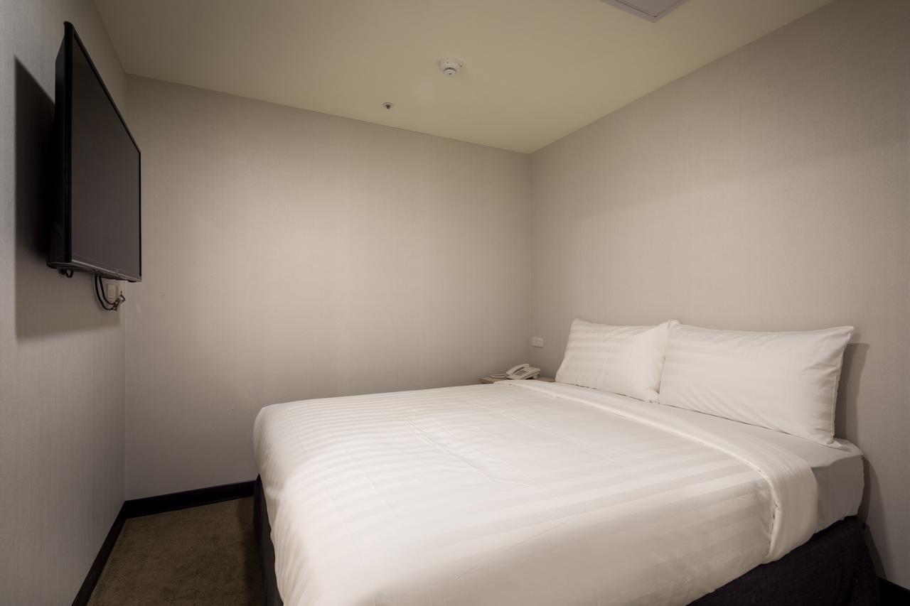 Urhome Hotel Taipeh Exterior foto
