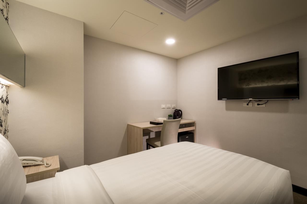 Urhome Hotel Taipeh Exterior foto